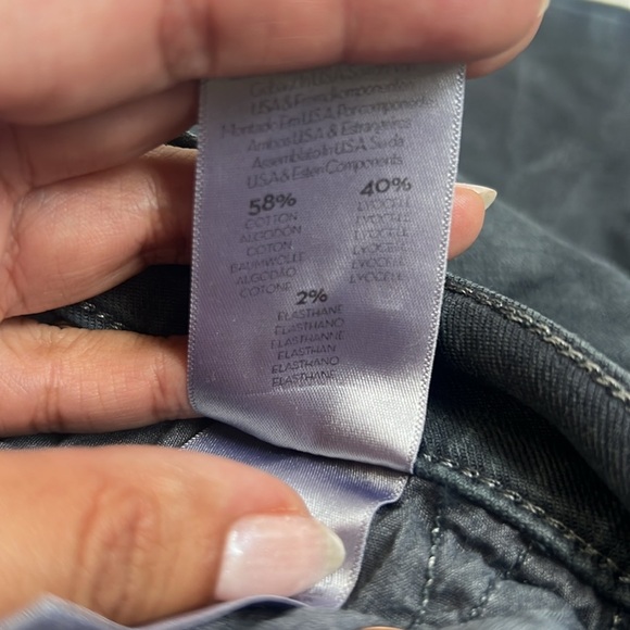 MOTHER The Insider Crop Step Fray Faded Black - Picture 12 of 13